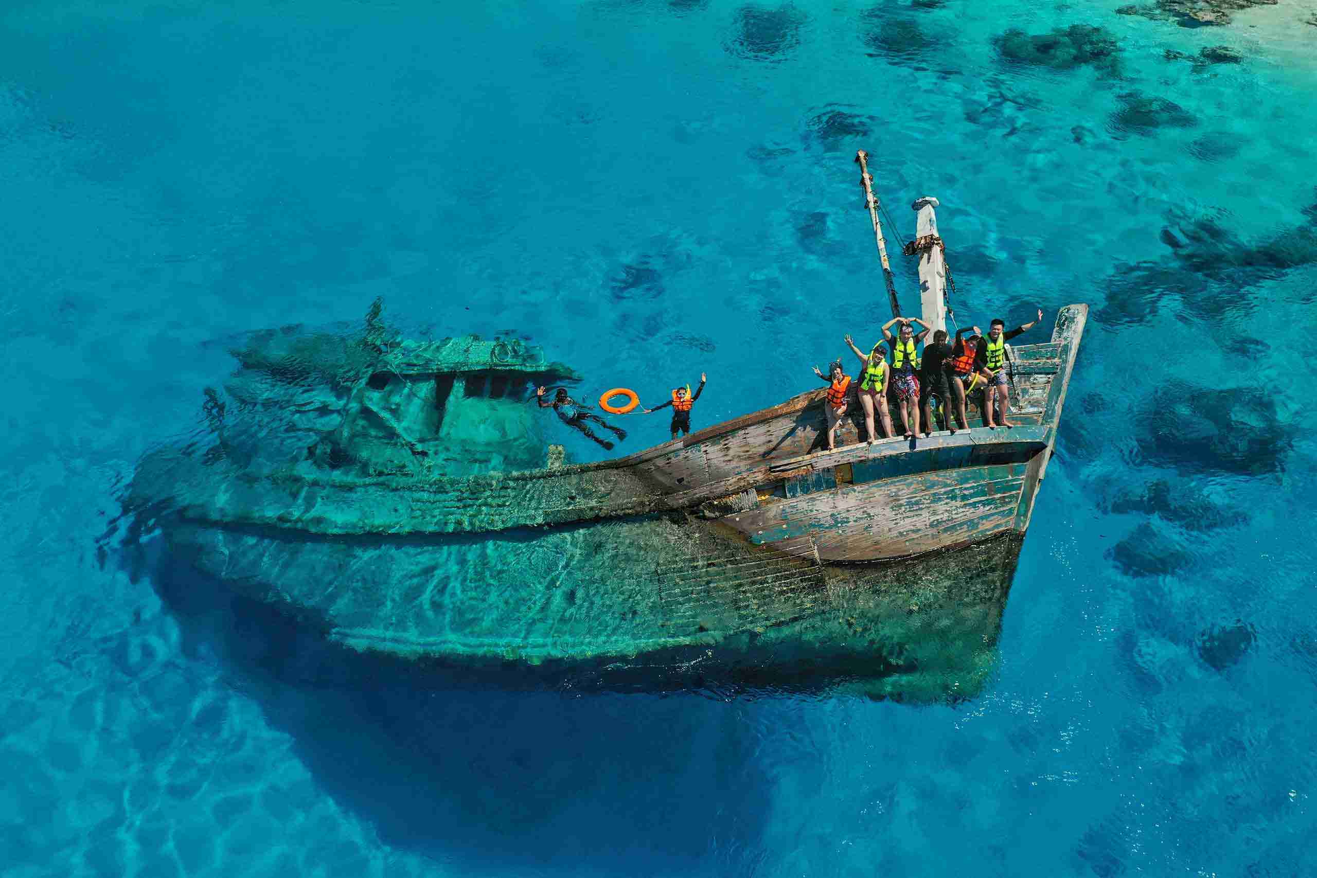 沈船_蜜月團_馬爾地夫_maldives_1.jpg 蜜月團 馬爾地夫 maldives 1